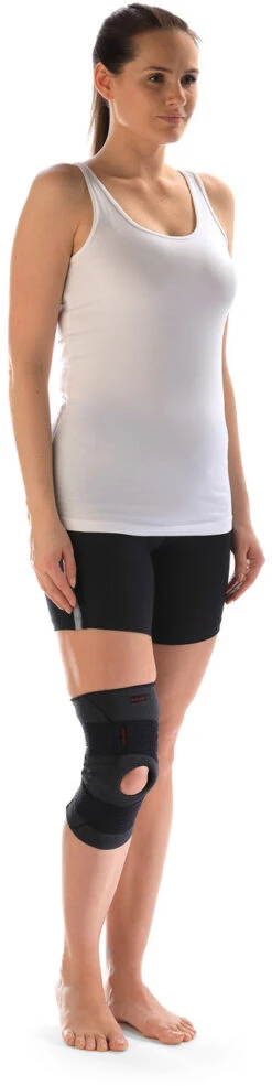 DonJoy StrapiLax Knee Support -Ball Sports Store donjoy strapilax knee support female 82313 84449.1698772988